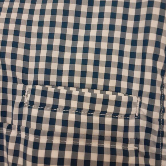 Duluth Button Up Shirt Mens M Blue Plaid Long Sleeve Outdoors Work Casual - Picture 3 of 10